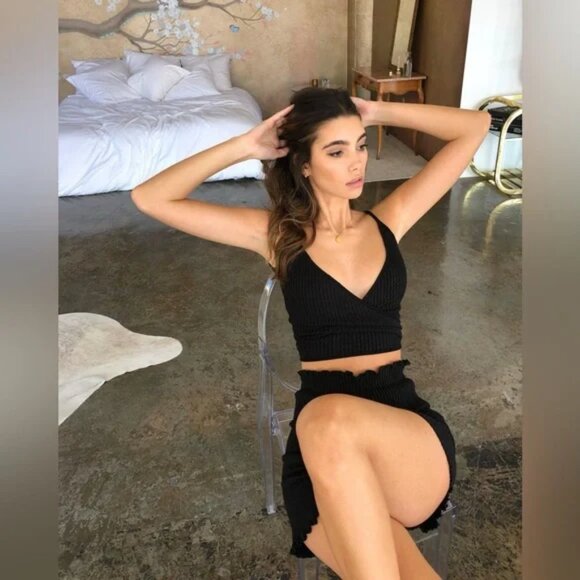 Are You Am I Tank Top in Black | Size XS - Picture 3 of 6